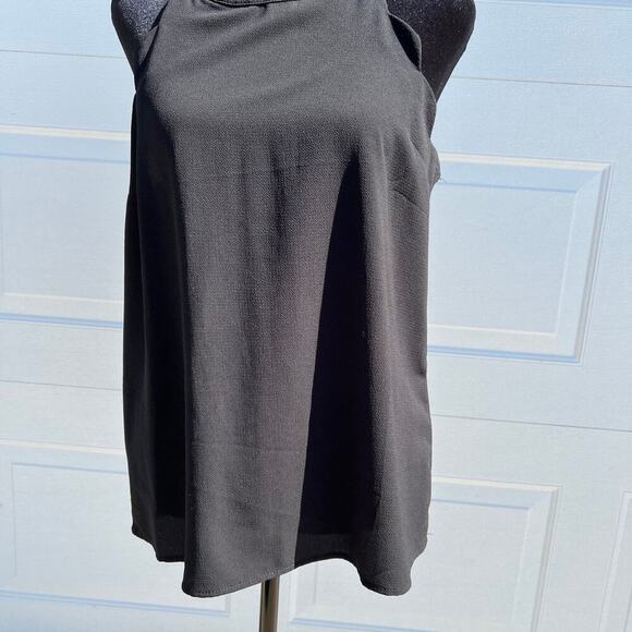 Monteau Halter neck, black top with scalloped arms, women's size M, sleeveless - Picture 3 of 10
